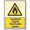 DANGER HIGHLY FLAMMABLE GASES